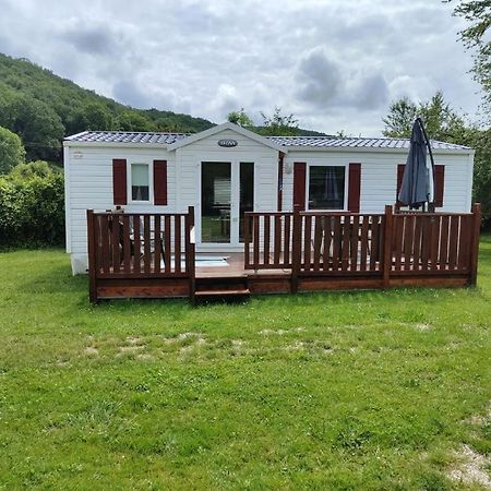 Les Chalets Salineens Salies-du-Salat ภายนอก รูปภาพ