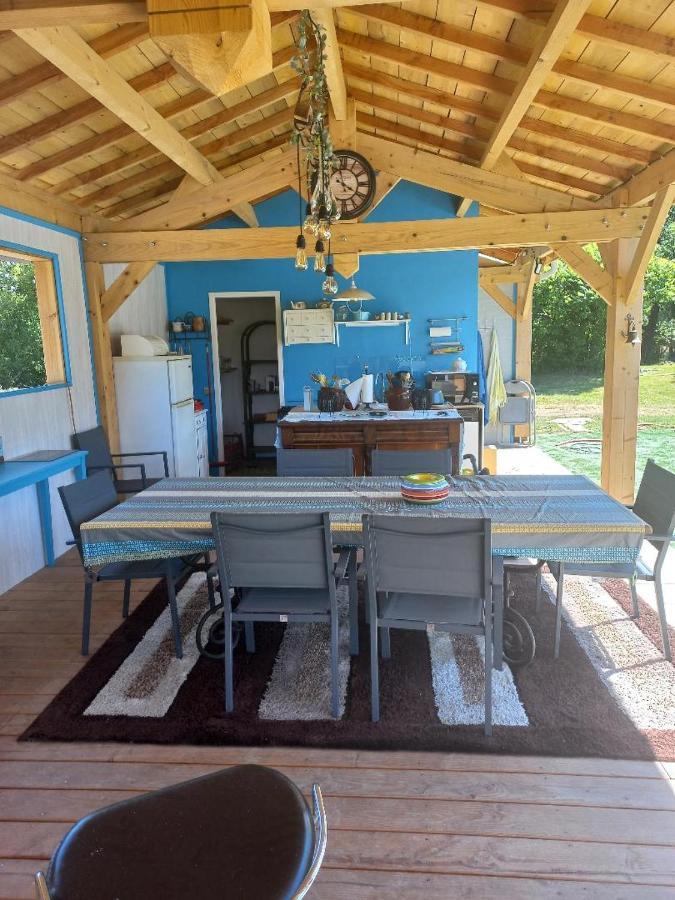Les Chalets Salineens Salies-du-Salat ภายนอก รูปภาพ