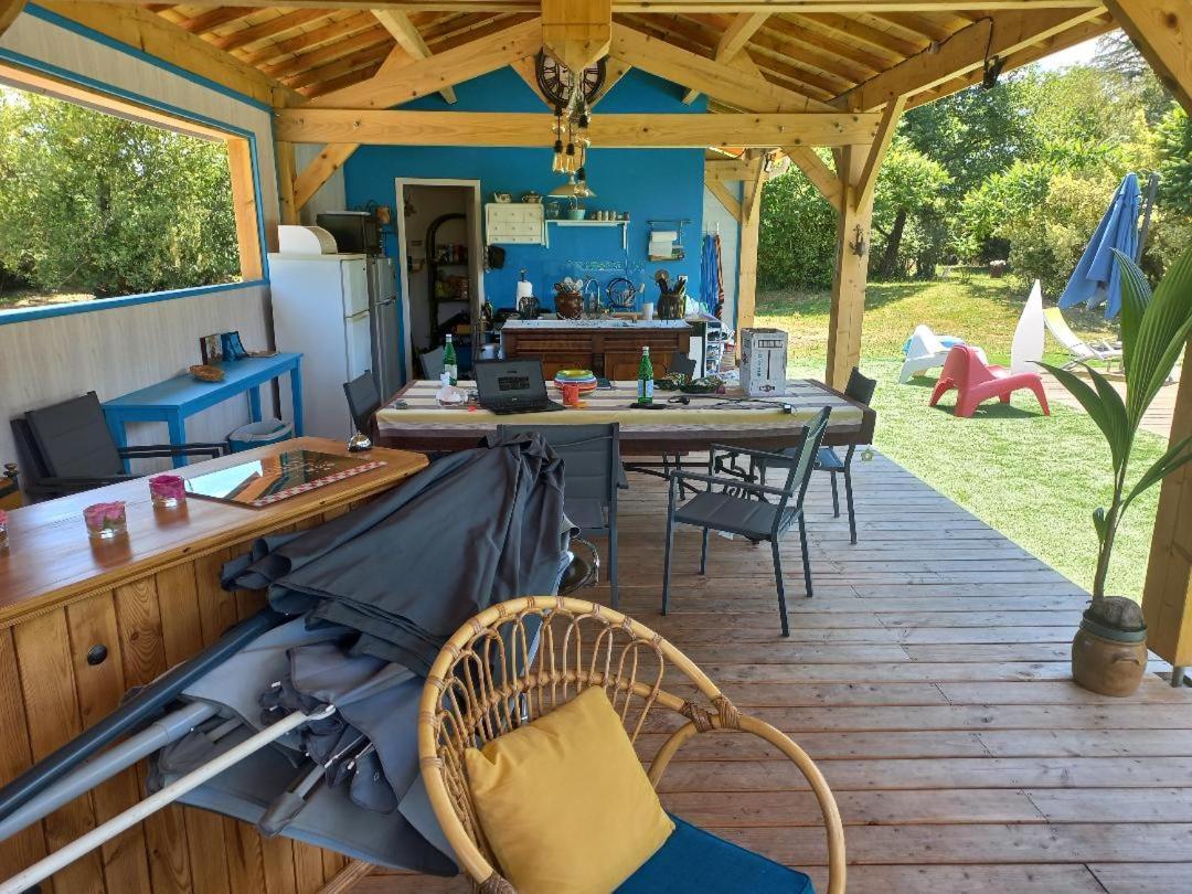 Les Chalets Salineens Salies-du-Salat ภายนอก รูปภาพ