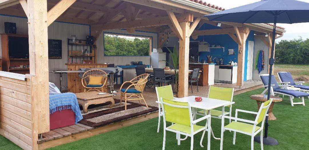 Les Chalets Salineens Salies-du-Salat ภายนอก รูปภาพ